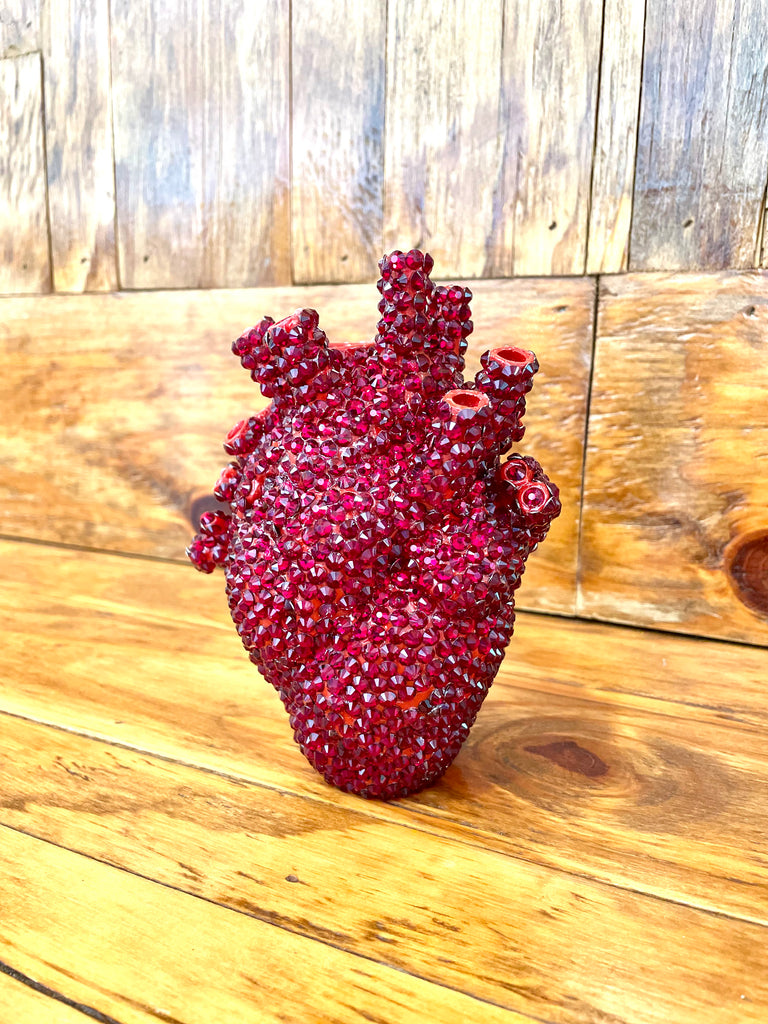 Anatomical heart Brilla Tu Corazón Capsule Vase by