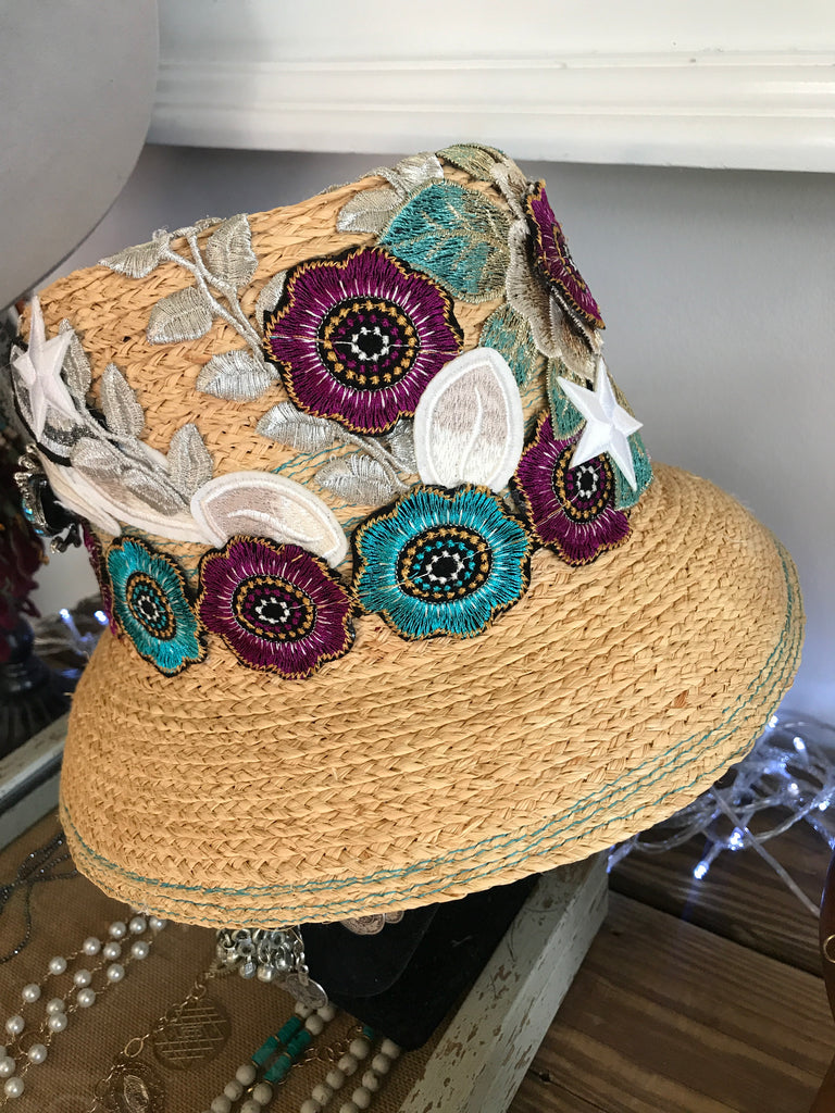 Mad Hatter See Flowers hat