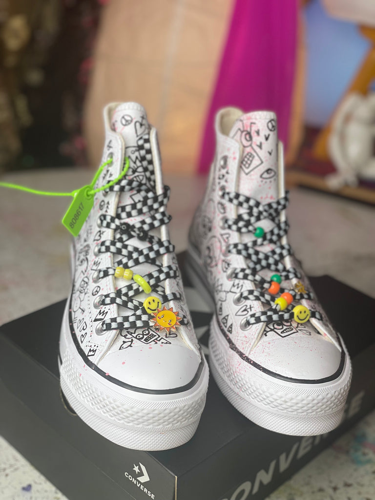 Doodles Converse hight top leather sneakers Pachamama Bohemian