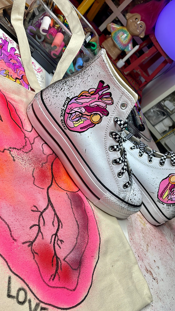 Anatomical heart Converse hight top leather sneakers