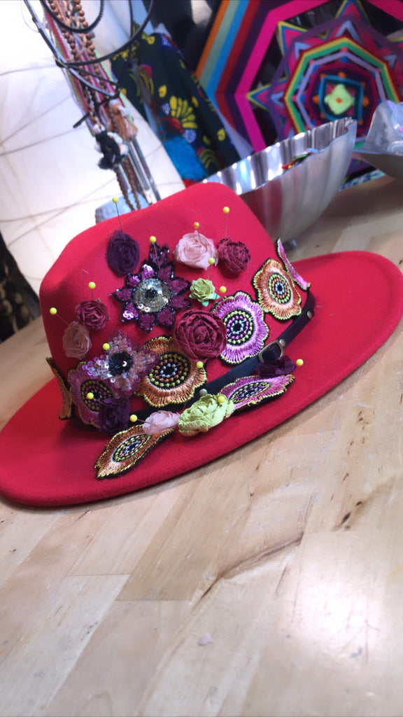 Mad Hatter Passion HAT